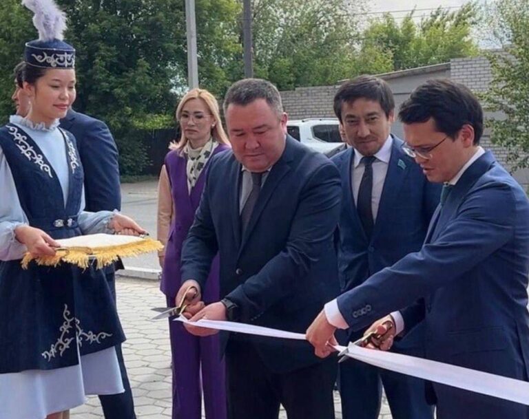 ЦОНам в Казахстане исполнилось 20 лет