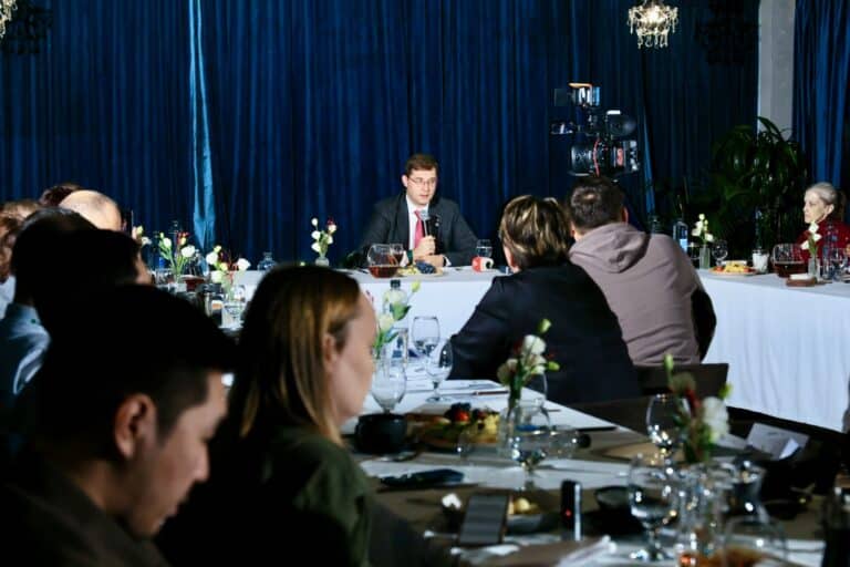 Тимур Турлов: «Быть средним бизнесом сейчас очень тяжело»