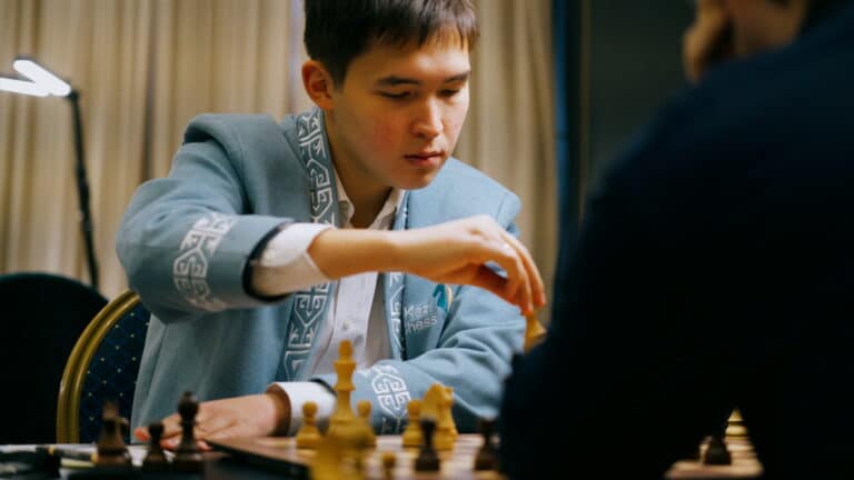 Мировые шахматисты борются за 49,5 млн тенге призовых на Кубке Казахстана в Алматы