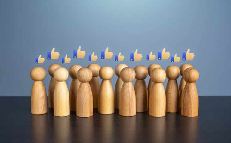 Почти 80% казахстанцев оценивают работу Президента как эффективную