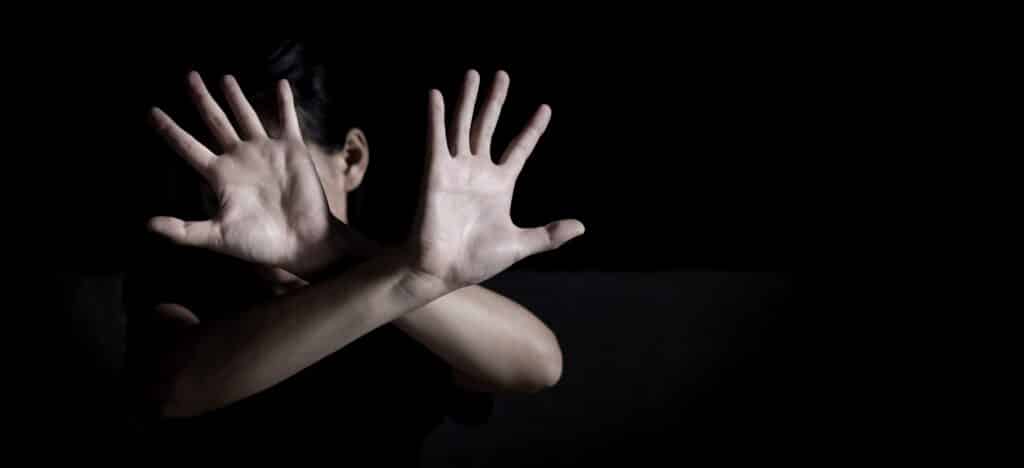 Түркістан облысында 6 жасар қызды зорлаған оқушы сотталды