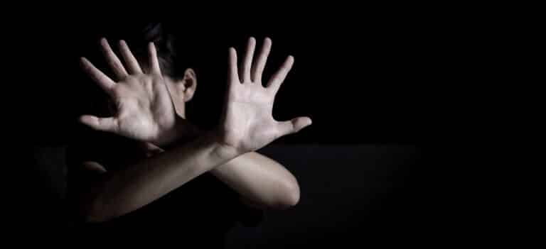 Түркістан облысында 6 жасар қызды зорлаған оқушы сотталды