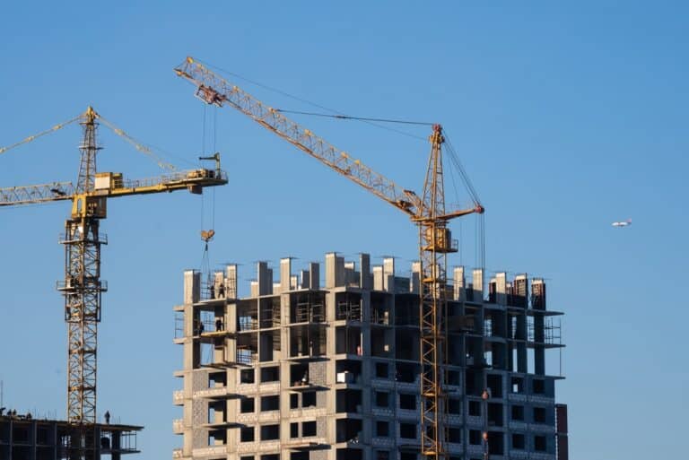 В Астане похитили 7,9 млрд тенге при продаже жилья в ЖК «Qyran»