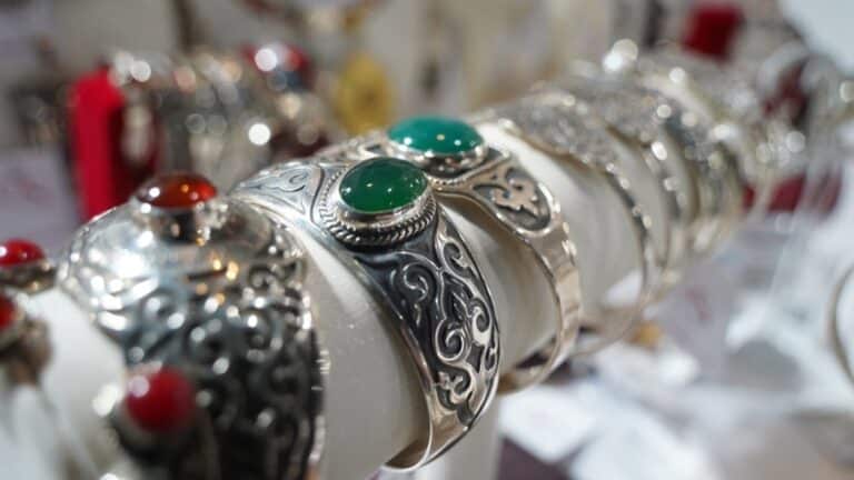 Жаңа рекорд: алтын мен күміс күрт қымбаттады