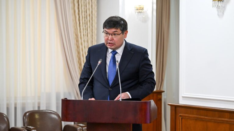 Қазақстанда салық берешегін өндіріп алу сомасының шегі көтеріледі