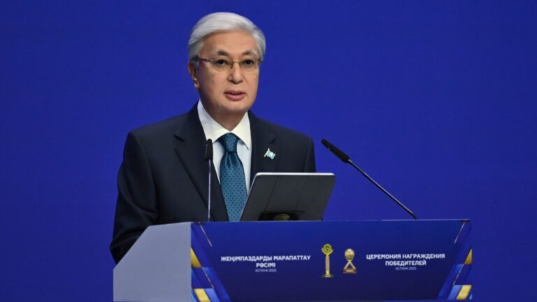 Тоқаев қайырымды кәсіпкер үшін «Мейірім» орденін тағайындады