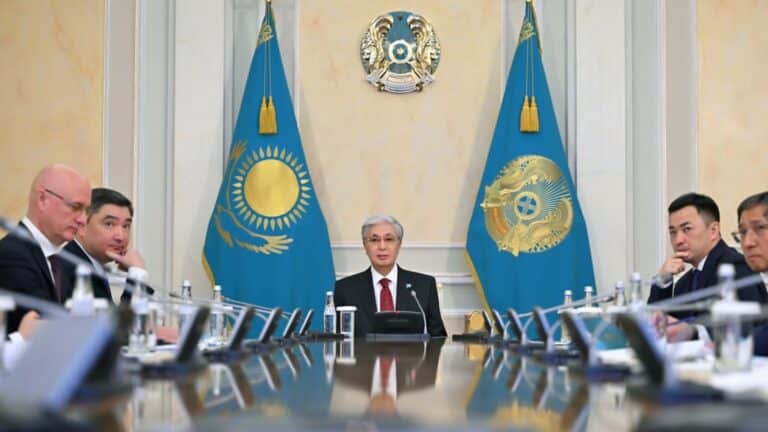 Тоқаев әуе тарифі туралы: кейінгі 10 жылда баға бір-ақ рет, яғни биыл ғана көтерілді