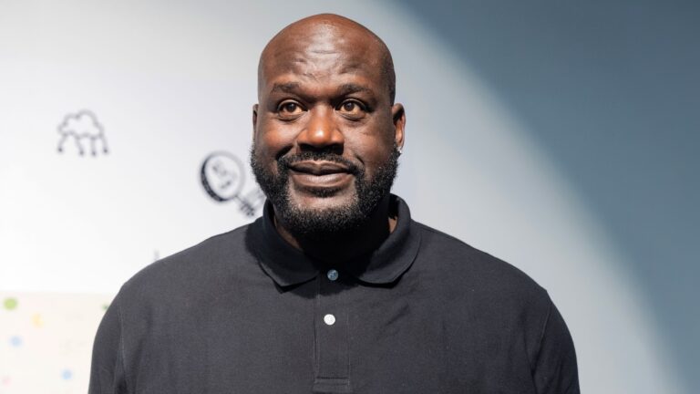 Шакил О'Нил признался, что от продажи дорогих кроссовок Reebok его отговорила мама