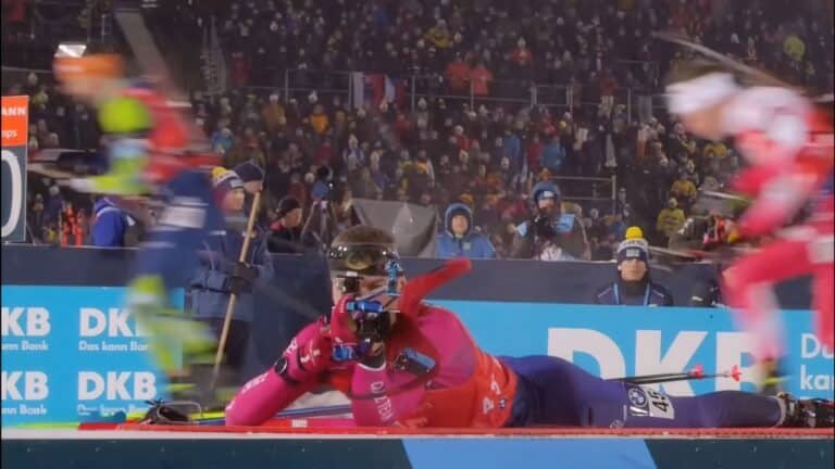 Владислав Киреев занял 35-е место в гонке преследования на ЭКМ по биатлону в Швеции