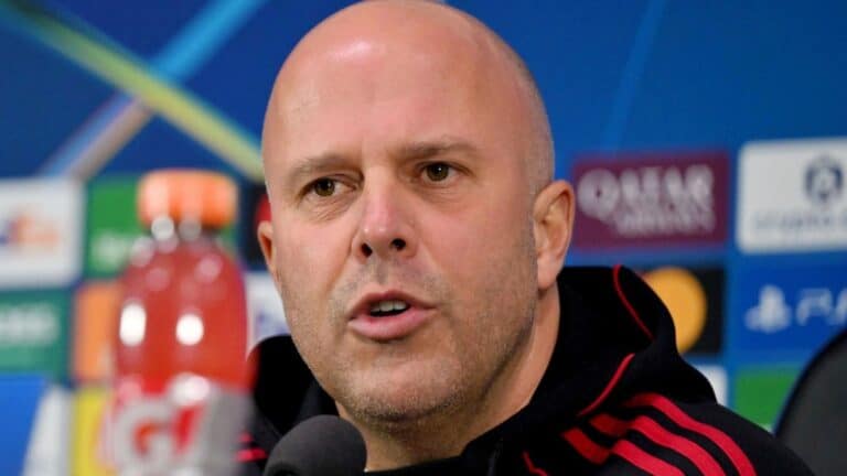 «Обычно я спокоен и вежлив, но это не значит, что я слаб» – Слот о демарше Салаха