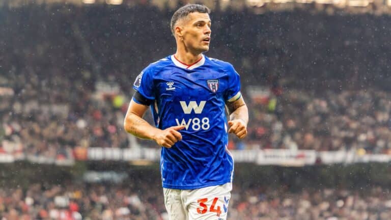 Рейтинг лучших трансферов АПЛ возглавил перешедший в «Сандерленд» Гранит Джака