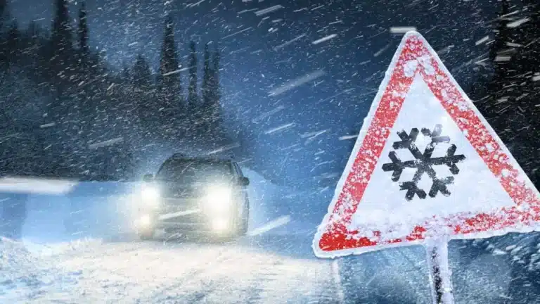 Қазақстанның бес облысында жол жабылды