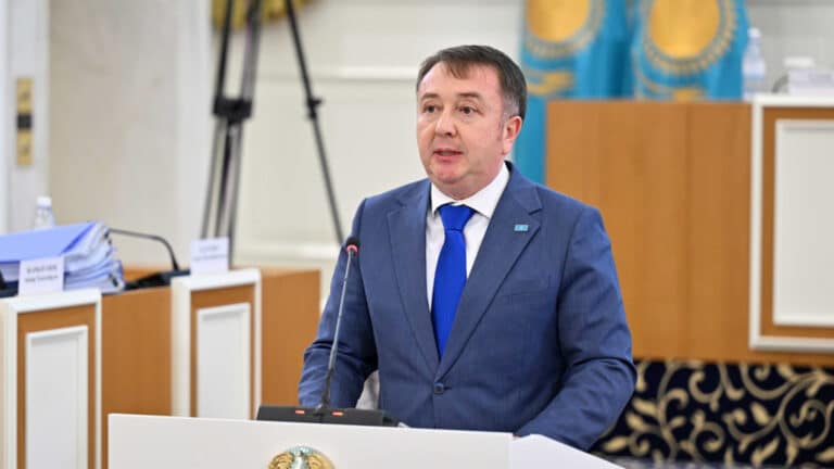 Глава Минюста объяснил, в каких случаях президент может распустить Курултай