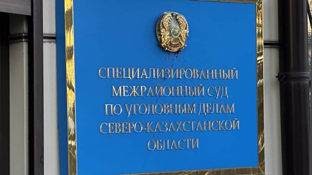 Почти миллиард тенге внес букмекерам обвиненный в мошенничестве Виталий Световой