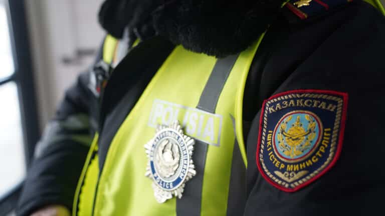 Токаев поручил проверить полицию Шымкента после убийства девушки