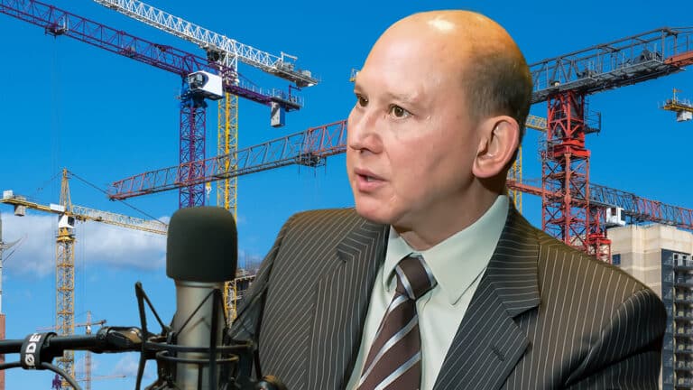 Как обеспечить всех казахстанцев льготной ипотекой, рассказал Джакишев