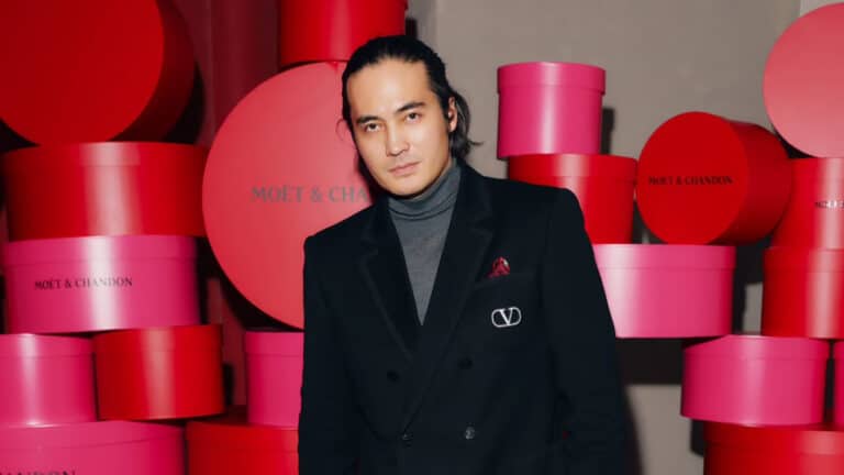 Случайный выигрыш актера Санжара Мади вызвал споры в соцсетях