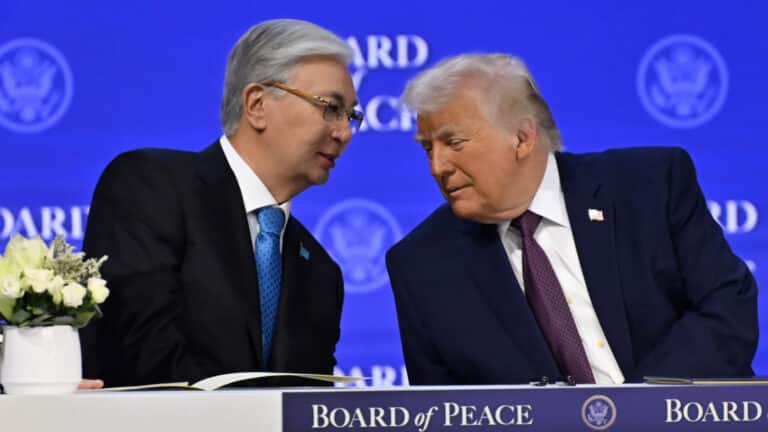 Токаев обратил внимание Трампа на упоминание Казахстана в документе Давоса