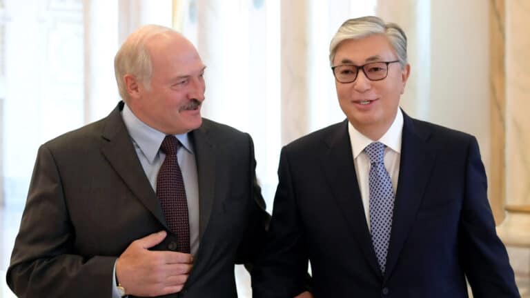 Лукашенко привел пример Токаева на совещании по китайскому проекту