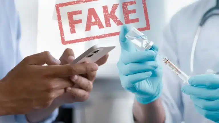 Минздрав опроверг заявления о «вредных вакцинах» для детей в Казахстане