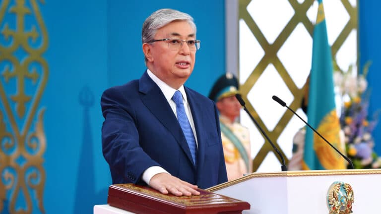Токаев заявил, что сейчас не время обсуждать смену власти в Казахстане