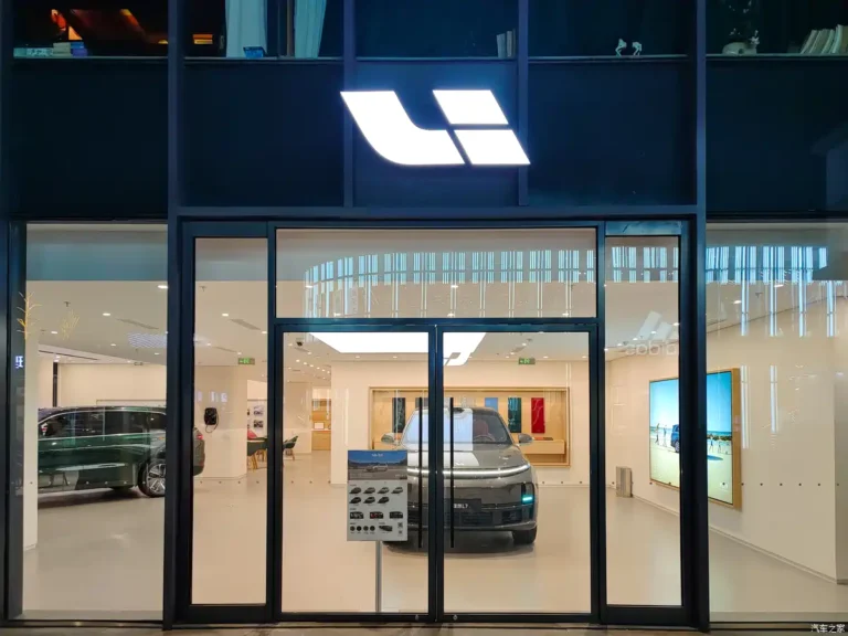 Li Auto закрывает салоны в Китае, но усиливает позиции в Казахстане