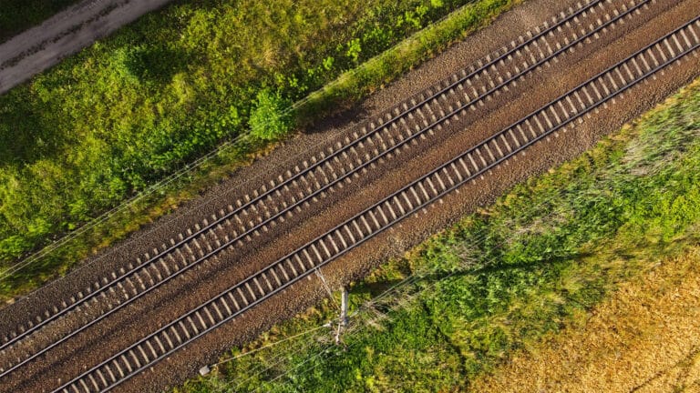 Казахстанцы стали реже ездить по железной дороге в 2025 году