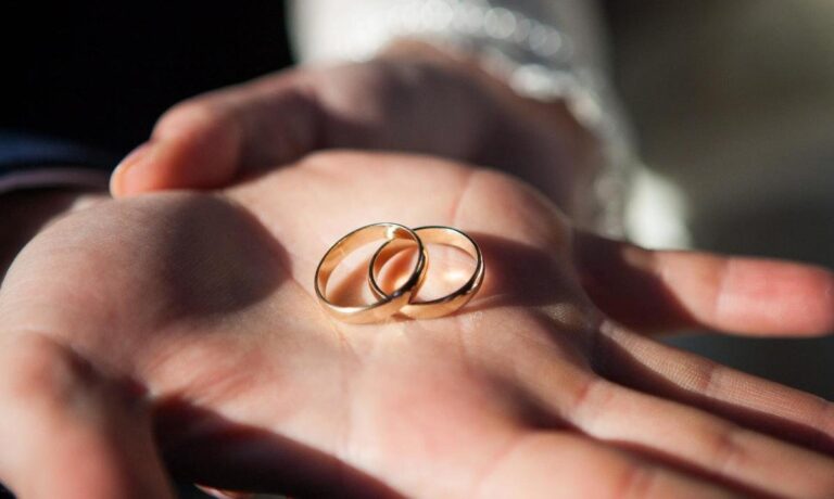 Польшада неке куәлігіндегі 