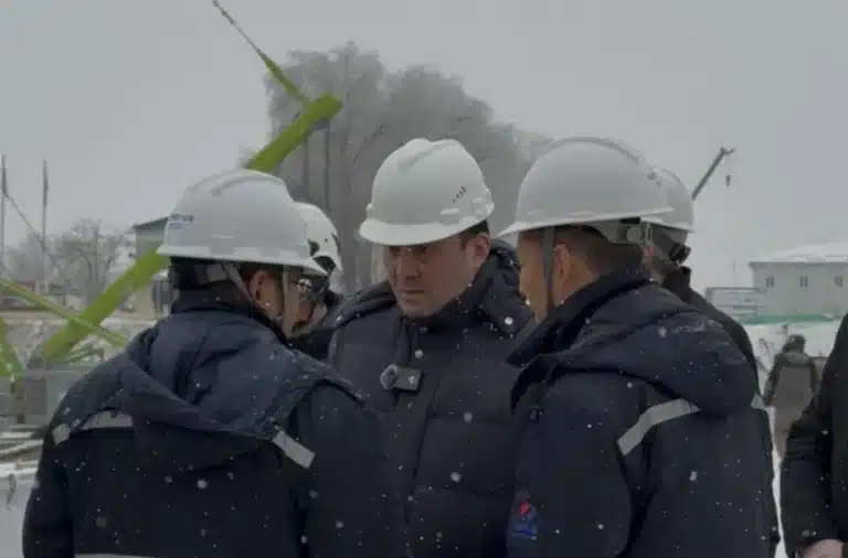 Глава Минэнерго раскритиковал ход газификации ТЭЦ в Алматы