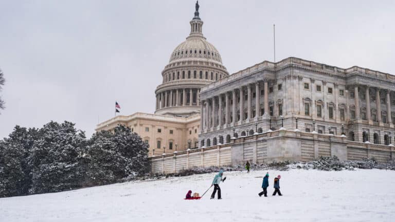 Major winter storm hits large swath of US