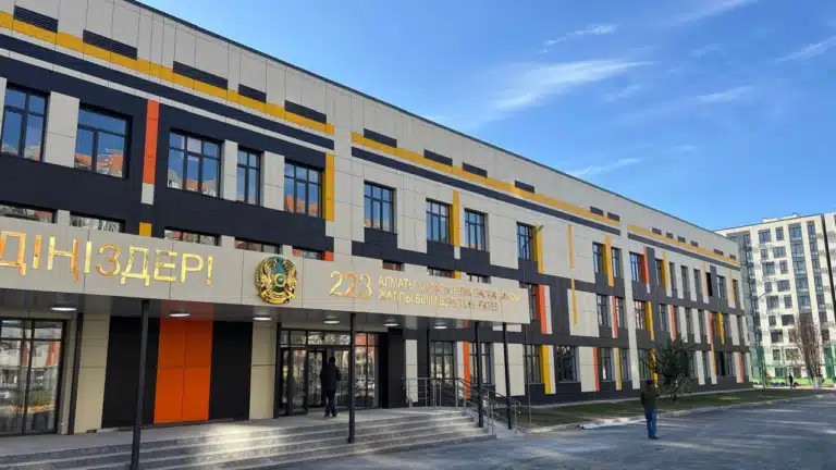 Алматы мектептеріндегі теракт туралы жаңалық тарады, полиция жауап берді