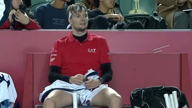 Бублик начинает и выигрывает – казахстанец победил в первом матче-2026