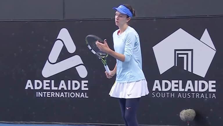 Анна Данилина последней из казахстанок завершила турнир в Аделаиде