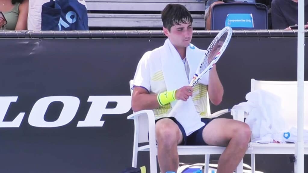 Казахстанец Александр Шевченко с победы стартовал на турнире «Большого шлема» в Мельбурне 