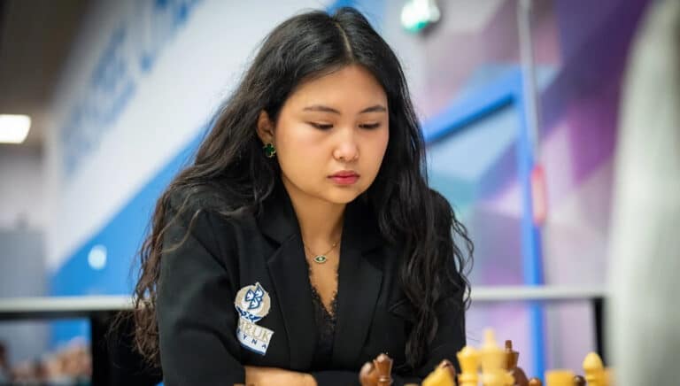 Асаубаева седьмой раз сыграла вничью за два тура до финиша Вейк-ан-Зее