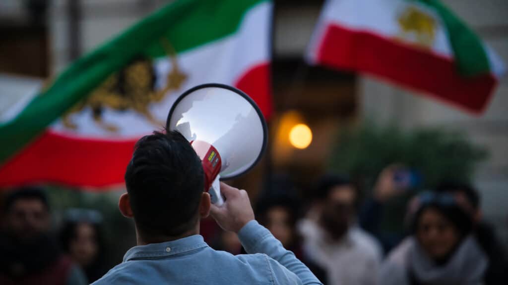 В Иране за неделю протестов погибли не менее 16 человек