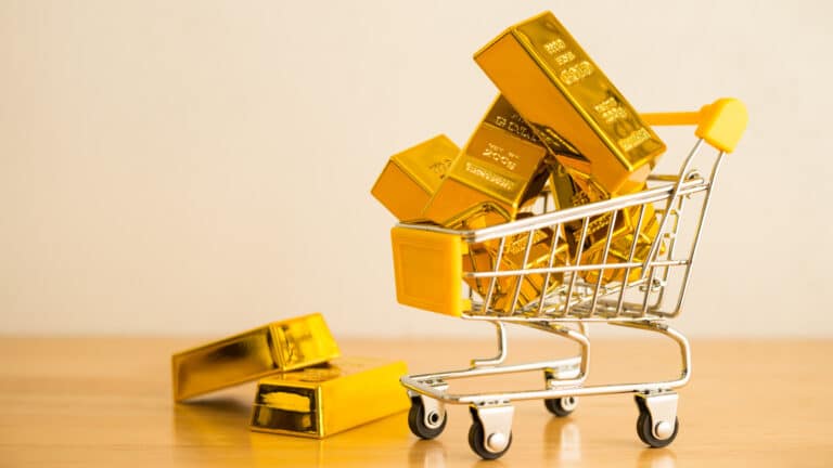 Казахстан поставил исторический рекорд по покупке золота в 2025 году