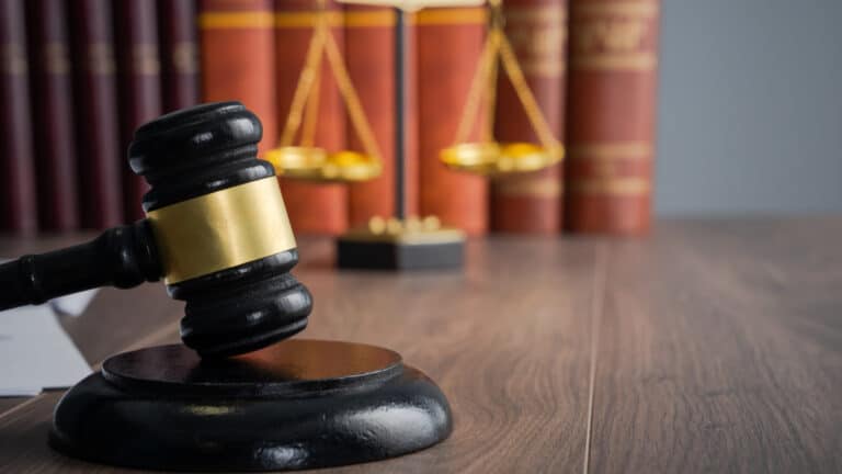 В Алматинской области суд отменил фиктивные решения акиматов 