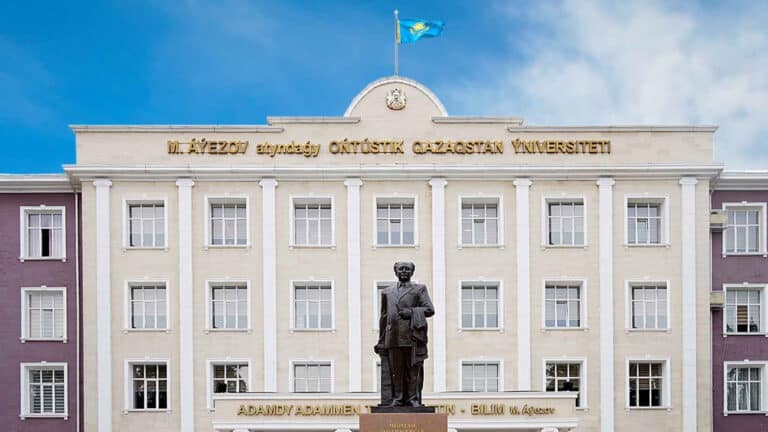 Филиал американского колледжа появится на базе ЮКУ имени Ауэзова