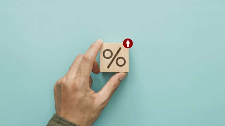 Нацбанк рассказал о процентах, которые казахстанцы смогут получать по своим счетам