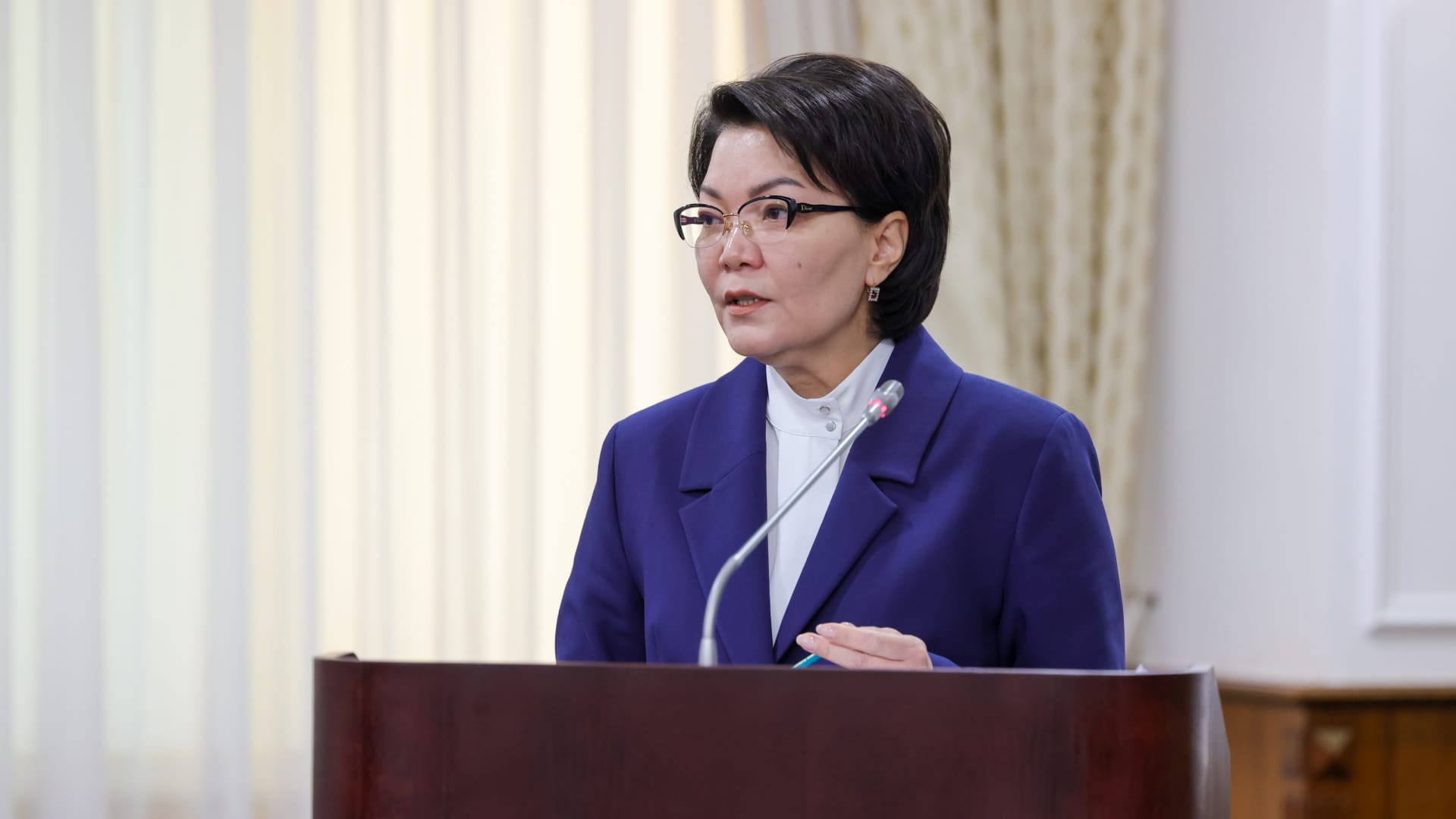 Светлана Жакупова и ее самые заметные реформы и скандалы на посту министра