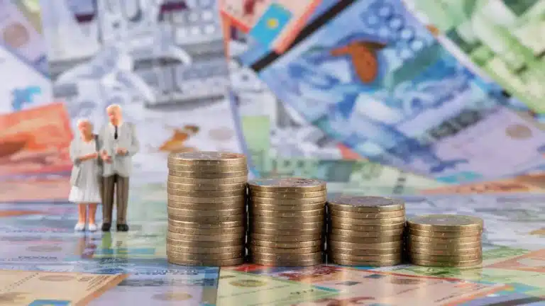 Зейнетақы жинағын жеке компаниялардың басқаруына берген қаншалықты тиімді