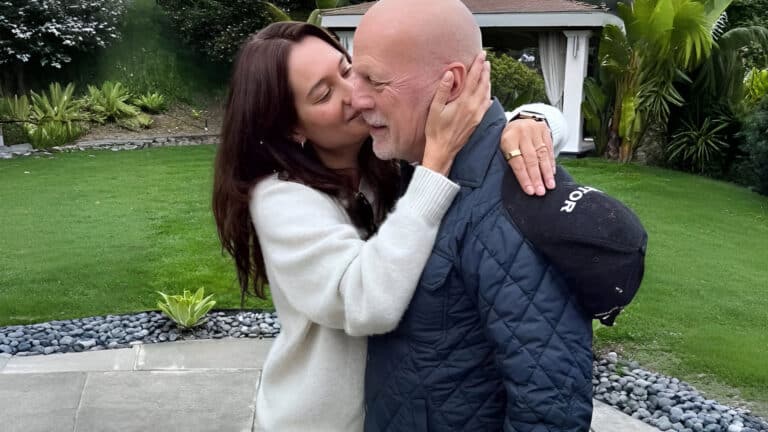 Жена Брюса Уиллиса поделилась последними новостями о состоянии здоровья актера