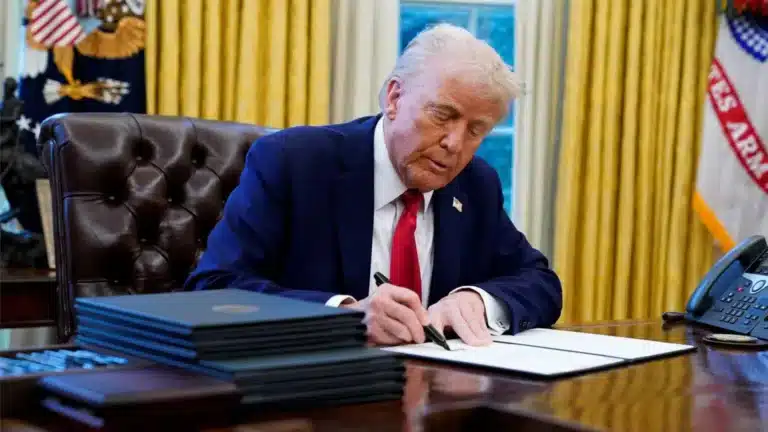 Тарифке қарсы қаржы қысымы: Еуропа Трампқа қалай жауап бермек