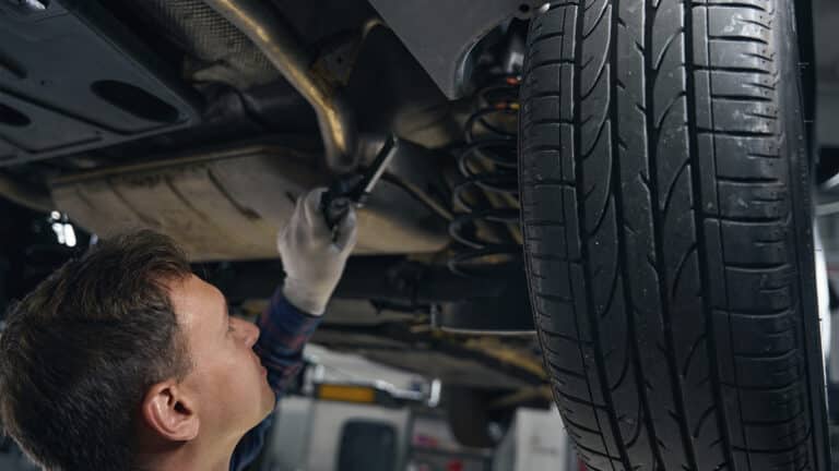 Эксперт назвал китайские модели с наиболее проблемной подвеской