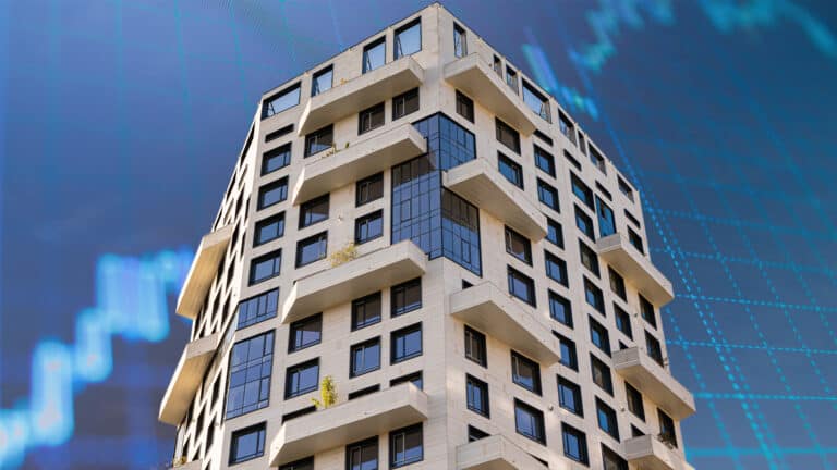 Казахстанцы выводили деньги с депозитов, чтобы инвестировать в жилье