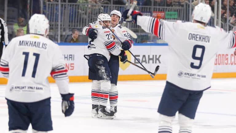 Казахстанцы Михайлис и Орехов внесли лепту в рекорд «Металлурга»