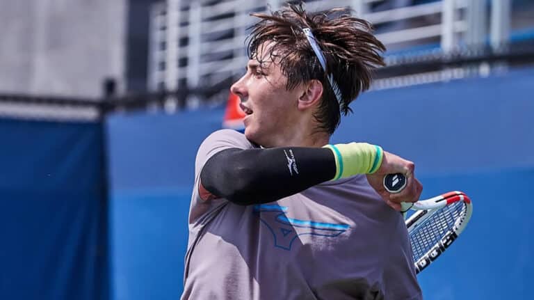 Шевченко на АО-2026 вслед за парным разрядом проиграл и в одиночном