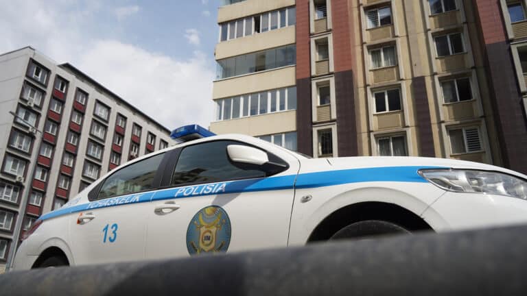 Казахстанку экстрадировали из Грузии за руководство финансовой пирамидой