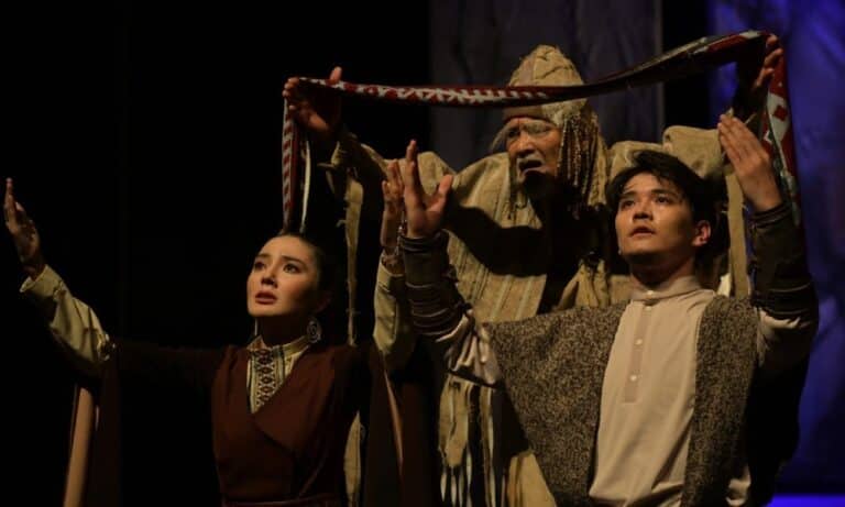 Ұлт театрына 100 жыл: мерейтой 